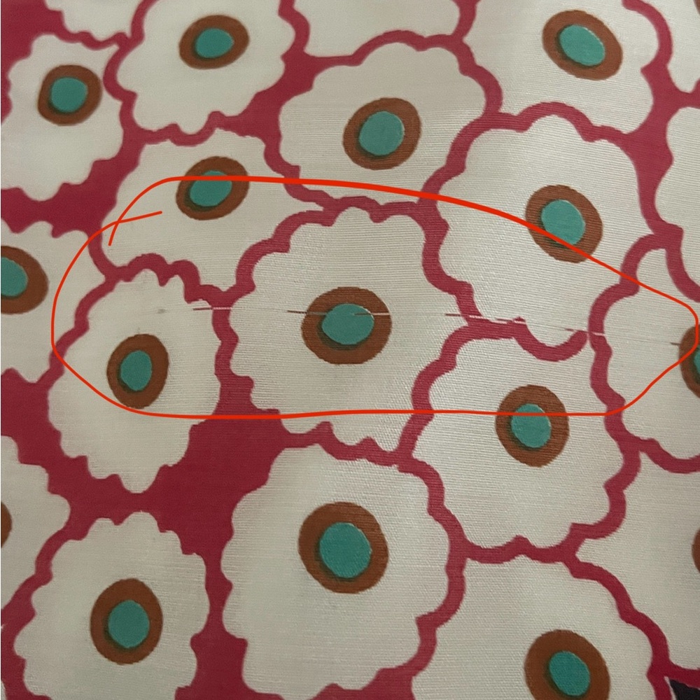 Lanvin Paris silk scarf , floral design vintage 22” x 22” - Picture 9 of 9